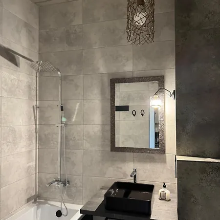 Apartment Chelsea Klubnui Dom Odesa