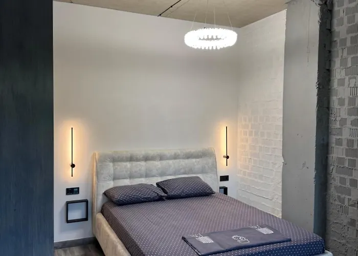 Chelsea Klubnui Dom Daire Odessa